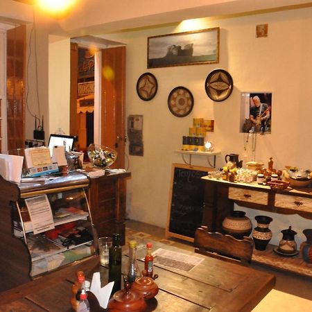 Mucugê Cafe Preto Pousada E Bistro מראה חיצוני תמונה